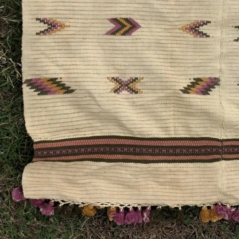 Vtg MCM Huge Zapotec Oaxaca Hand Woven Wool Geometric Blanket w/ Fringe 60x60
